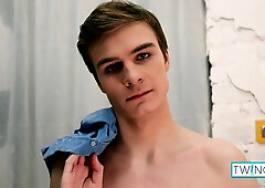 Super Hot Twunk Lucas A Drains Off And Bangs Himself With A Fake Penis!