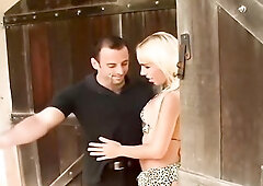 Gorgeous Golden-haired Transsexual Takes Schlong in Her Butt