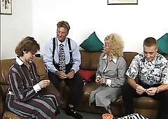 Viererfick im Altersheim mit zwei Damen