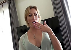 749 I Must Be Your Nylon Feet Lover