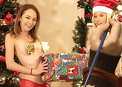 Christmas sex tape caught on camera ends in creampie