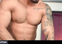 Mencom - Gabriel Cross, Pietro Duarte - the Decoy Part two