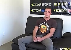 Muscular stud masturbates on film for casting audition