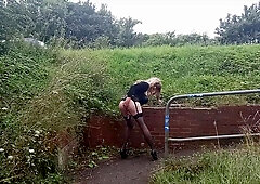 Crossdressing Transgender Princess Roadside Unclothe and Have Fun