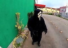 Linda big beautiful woman é fodida com força por intruso tarado no Halloween