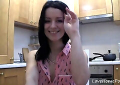 Dream girl's solo sex by Love Home Porn