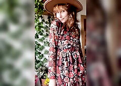 Slow turn, constricted costume, and a glimpse of my butt just for u