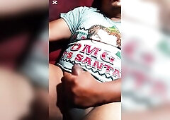 Guatemalan masturbates in front of the camera