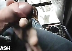 quick bus flash and cum