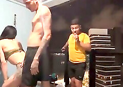 Party at an apartment in Fortaleza ends in sex between friends from Aldeota.