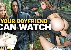 Forget birdwatching - this is about stalking prey. One unsuspecting gal, one oblivious boyfriend, and one barefaced manipulator end up sealed inside a