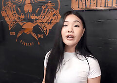 Tyler Steel wlaks at the gym and looks for Diamond Franco