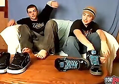 Cute Twinks Mutual Cocks Tugging