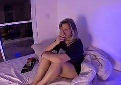 Punheta gostosa, blondie