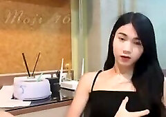 Asian teen cums in bedroom
