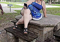 Big arse Milf at the park