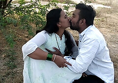 Hot Indian Couple Fucking In A Jungle Outdoor Sex