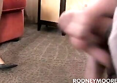 Sylvia wishes to shave off all of her body hair but previous to that babe does that, Rodney has an suggest. This Chab will give her $300 if that babe 