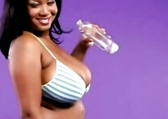 FF-cup Aileen Ghettman oils her massive boobs