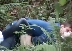 Teen couple caught fucking in public park