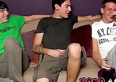 Threesome with young, horny guys