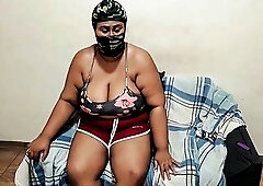 Voodoo - Thief tries to break into abode and gets a lesson from likewise much squirting