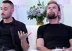 Beefy Redhead mother I'd like to fuck Lauren Phillips Invites Boyz Over For Intensive double penetration Trio GP3405