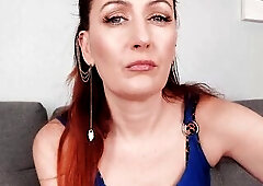 pissing , squirting from a shaggy twat , I juicy my costume and brassiere , a strong fountain close-up