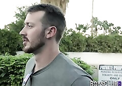 Amateurs bareback and cum spray in 3way