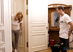 Old-and-young, mature, douche