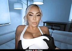 Curvy mother i'd like to fuck gets her vagina pounded by the masseur after the massage