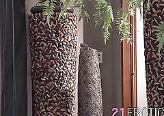 Hot ass brunette Ornella getting her pussy filled up by big dick