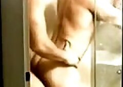 Showering Gays Sex Game