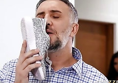 Katja Gives A Footjob In Her Pantyhose