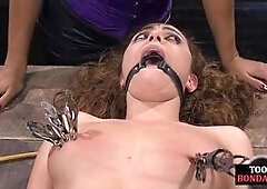 Predicament bondage clothespinned sub suffers in pussytoying