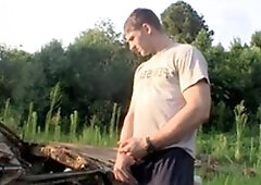 StraightNakedThugs.com: American Elijah pissing outdoors