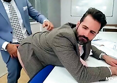 Office Voyeur – Dani Robles & Thomas Thunder