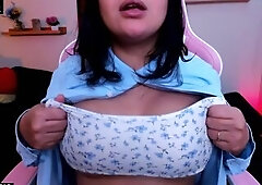Livecam model Latin chick shows and touches her large natural breasts on livecam show