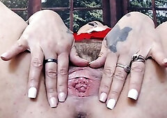 Large Gape Cunt Widening w/ Super Closeup