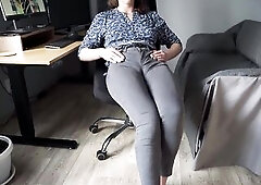 Hawt Secretary Showing Off Obese Camel Toe In Denim Jeans