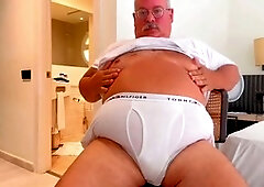 Italian priest with a huge butt loves to be played with