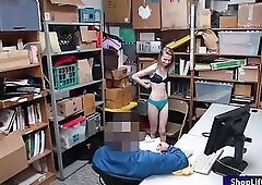 Shoplifter gets pounded by LP officer