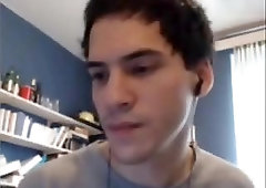 Amateur guy wanking big dick