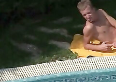 Exclusive video Bareback: Huge hot group cumshot with super horny sexy gays