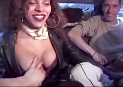Cumming in, public