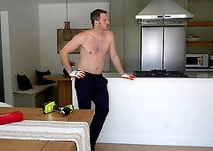 Thick Latina Babe Sucking and Fucking Repair Guy with Fiery Passion