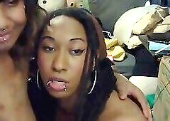 una negritas tan locas follando