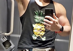 Super hot guy too insane shoots a load all over wc