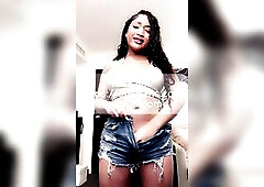 Stunning Trans Model Exposes Each Inch of Her