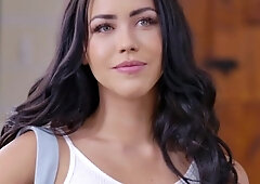 Pleeeease, we just come for the book! - Alina Lopez & Freya Parker